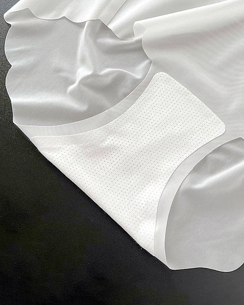 Ultra-Thin Ice Silk Antibacterial Seamless Panties