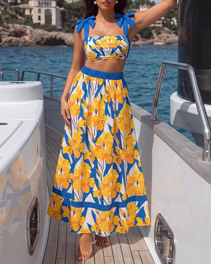 Iris Print Cut-out Swimsuit set