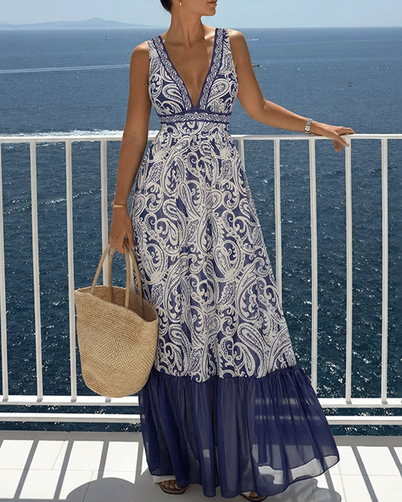 Sexy Blue Paisley Print Swimsuit Set