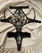 Sexy Embroidered Mesh Underwire Backless Bodysuit