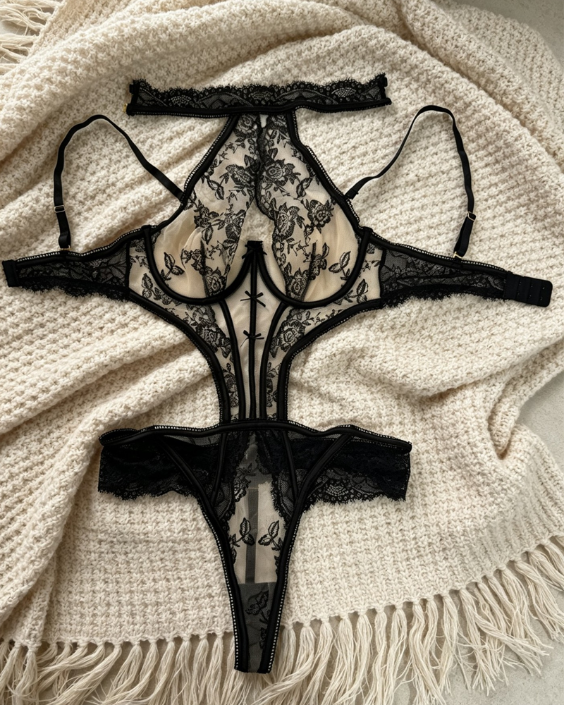 Sexy Embroidered Mesh Underwire Backless Bodysuit