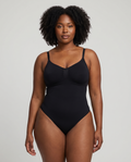 Bequemer Cami Body Shaper – Schwarz, Vorderansicht