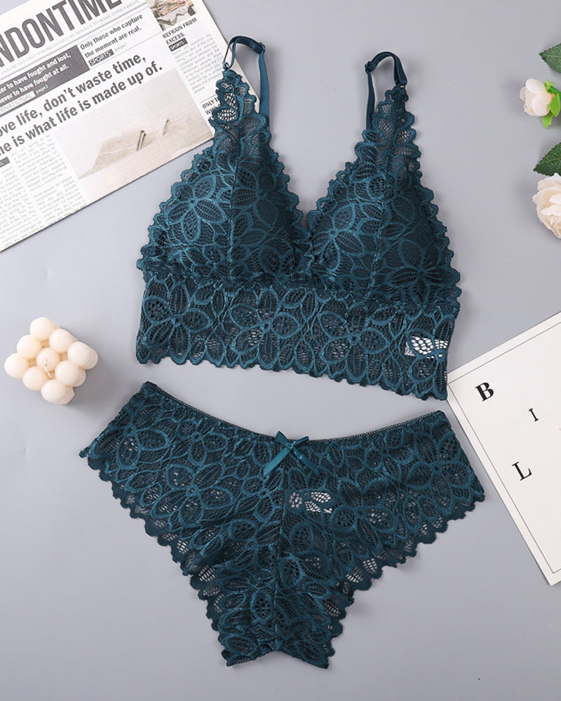 Sexy Deep V Lace Wire-Free Push-Up Bra and Panty Set