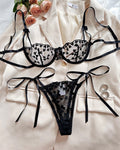 Sexy Sheer Mesh Heart-shaped Embroidery Underwire Lingerie Set